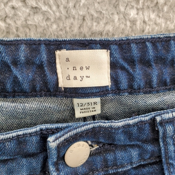 A New Day Jeans Bootcut High Rise Dark Wash NWT Womens - Picture 4 of 12